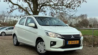 Gebruikt 2020 Mitsubishi Space Star Hatchback | € 8.975 (Eerlijke prijs)