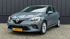 Gebruikt 2021 Renault Clio V Intens Hatchback | € 10.999 (Eerlijke prijs)