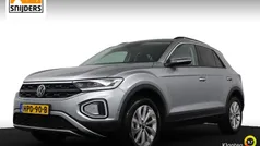 Grijs Gebruikt 2025 VW T-Roc Edition SUV | € 36.950 (Eerlijke prijs)