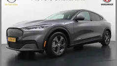 Gebruikt 2021 Ford Mustang Mach-E Active SUV | € 27.895 (Eerlijke prijs)