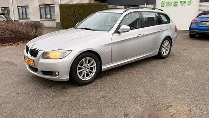 Occasion 2009 BMW 318 Comfort Edition Stationwagen | € 2.500 (Goede deal)