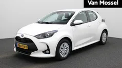 Gebruikt 2022 Toyota Yaris Hybrid Active Hatchback | € 20.400 (Goede deal)