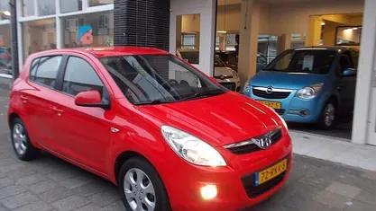 Occasion Hyundai i20 Dynamiq 101 PK (74 kW) 2011 Hatchback