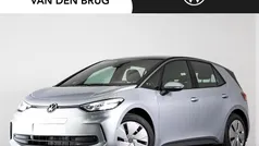 Zilver Gebruikt 2025 VW ID.3 Pure Hatchback | € 29.295 (Eerlijke prijs)