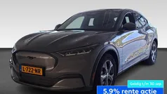 Grijs Gebruikt 2021 Ford Mustang Mach-E SUV | € 25.925 (Eerlijke prijs)