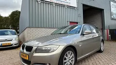 Bruin Gebruikt 2011 BMW 318 Luxury Line Sedan | € 6.495 (Eerlijke prijs)