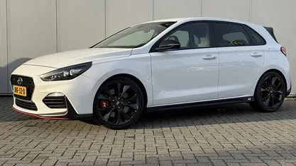 Polar white (pyw) Gebruikt 2019 Hyundai i30 Hatchback | € 24.935 (Goede deal)