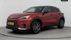 Rood Gebruikt 2024 Lexus LBX SUV | € 38.950 (Eerlijke prijs)