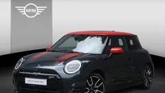 Gebruikt 2024 Mini Cooper SE Hatchback | € 37.900 (Eerlijke prijs)