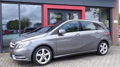 Occasion Mercedes B180 Prestige 123 PK (90 kW) 2014 Grijs MPV