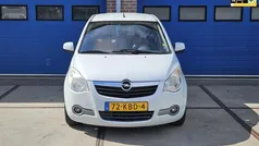 Wit Gebruikt 2009 Opel Agila Enjoy Hatchback | € 2.450 (Eerlijke prijs)