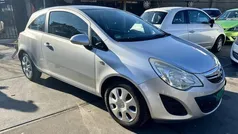 Gebruikt 2011 Opel Corsa Selection Hatchback | € 2.750 (Goede deal)