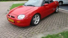 Rood Gebruikt 1997 MG F Cabriolet | € 2.760 (Eerlijke prijs)