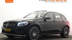 Zwart, metallic lak Gebruikt 2017 Mercedes GLC43 AMG AMG SUV | € 41.900 (Eerlijke prijs)