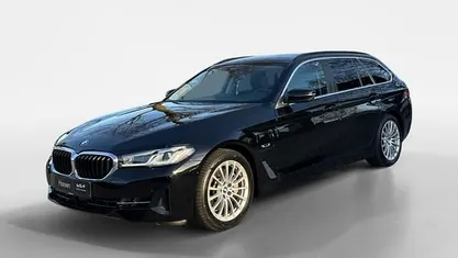 Occasion 2022 BMW 530e Executive Stationwagen | € 33.945 (Super prijs)