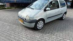 Grijs Gebruikt 2003 Renault Twingo Expression Hatchback | € 999 (Eerlijke prijs)