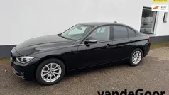 Gebruikt 2017 BMW 320 Sedan | € 20.450 (Goede deal)