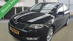 Zwart Gebruikt 2014 Skoda Rapid Business Line Hatchback | € 5.245 (Super prijs)