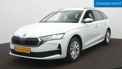 Occasion 2024 Skoda Octavia Business Line Stationwagen | € 30.795 (Eerlijke prijs)