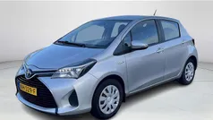 Gebruikt 2017 Toyota Yaris Hybrid Hatchback | € 13.400 (Eerlijke prijs)