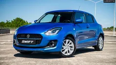Blauw Gebruikt 2021 Suzuki Swift Hatchback | € 16.945 (Eerlijke prijs)