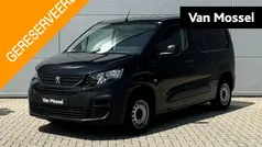 Zwart Gebruikt 2023 Peugeot Partner S Van | € 13.940 (Eerlijke prijs)