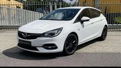 Wit Gebruikt 2020 Opel Astra Business Edition Hatchback | € 11.940 (Eerlijke prijs)