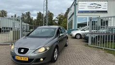 Grijs Gebruikt 2008 Seat Leon Hatchback | € 1.995 (Eerlijke prijs)