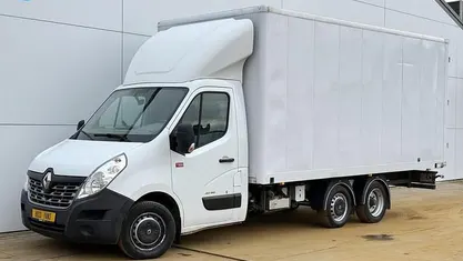 Gebruikt 2017 Renault Master Stationwagen | € 19.945 (Eerlijke prijs)