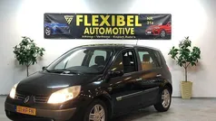 Zwart Gebruikt 2005 Renault Scénic II MPV | € 1.490 (Eerlijke prijs)