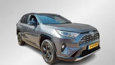 Gebruikt 2019 Toyota RAV4 Hybrid SUV | € 30.999 (Eerlijke prijs)