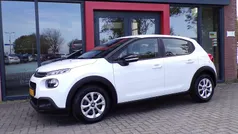 Wit Gebruikt 2017 Citroën C3 Feel Hatchback | € 11.950 (Eerlijke prijs)