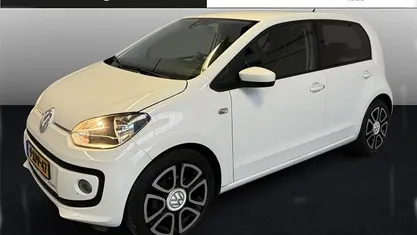 Occasion 2013 VW up! high up! Hatchback | € 6.950 (Eerlijke prijs)