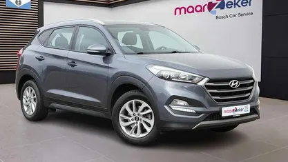 Grijs Gebruikt 2016 Hyundai Tucson Comfort SUV | € 15.950 (Eerlijke prijs)