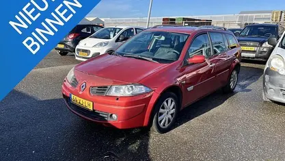 Occasion Renault Mégane GrandTour 135 PK (99 kW) 2007 Rood Stationwagen