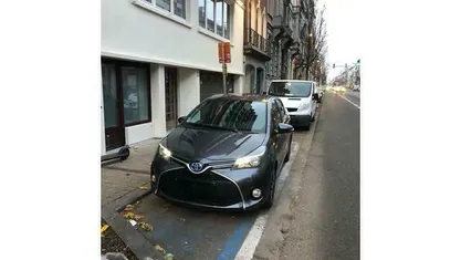 Occasion Toyota Yaris Comfort 75 PK (55 kW) 2017 Grijs Sedan