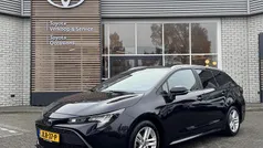 Zwart Gebruikt 2022 Toyota Corolla Active Stationwagen | € 24.900 (Eerlijke prijs)