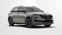 Grijs, metallic lak Nieuw 2025 Skoda Karoq Business Line SUV | € 49.900 (Eerlijke prijs)