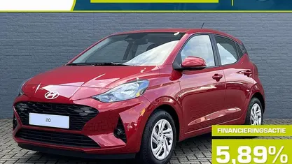 Rood Nieuw 2025 Hyundai i10 Comfort Hatchback | € 20.741 (Eerlijke prijs)