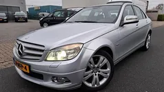 Grijs (metallic) Gebruikt 2008 Mercedes C320 Elegance Sedan | € 4.950 (Eerlijke prijs)