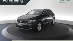 Zwart Gebruikt 2020 VW T-Roc Sport SUV | € 22.450 (Eerlijke prijs)