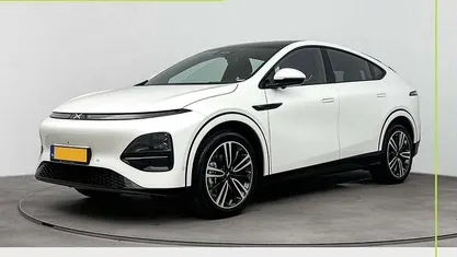 Wit Gebruikt 2024 XPENG G6 RWD Standard Range SUV | € 36.250 (Eerlijke prijs)