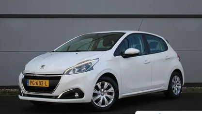 Occasion 2017 Peugeot 208 Hatchback | € 8.895 (Eerlijke prijs)