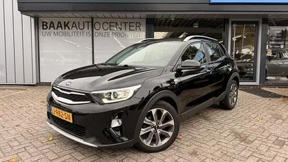 Gebruikt 2020 Kia Stonic SUV | € 19.450 (Eerlijke prijs)
