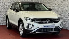Gebruikt 2024 VW T-Roc Style SUV | € 35.440 (Eerlijke prijs)