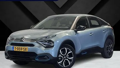 Blauw Gebruikt 2023 Citroën e-C4 Shine Hatchback | € 21.990 (Eerlijke prijs)