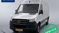 Zilver Gebruikt 2018 Mercedes Sprinter Van | € 21.745 (Eerlijke prijs)
