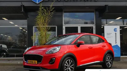 Rood Occasion 2020 Ford Puma Titanium SUV | € 17.595 (Eerlijke prijs)