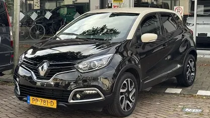 Zwart Gebruikt 2016 Renault Captur Dynamique SUV | € 9.250 (Super prijs)