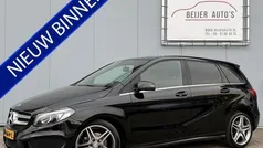 Zwart, metallic lak Gebruikt 2015 Mercedes B180 Ambition MPV | € 15.495 (Eerlijke prijs)